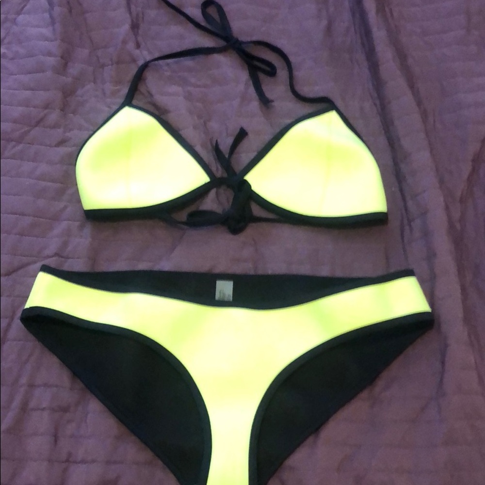 Like green triangle bikini